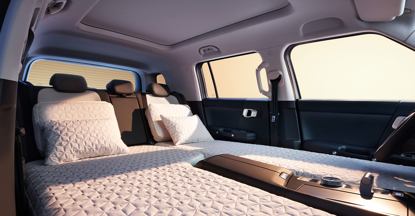 Flexible combination space